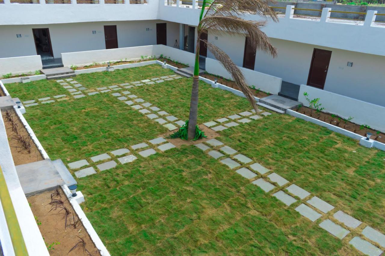 Seagull Beach Resort Chirala Kültér fotó